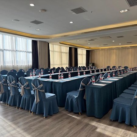 Country Inn&Suites By Radisson, Shanghai Pvg Экстерьер фото