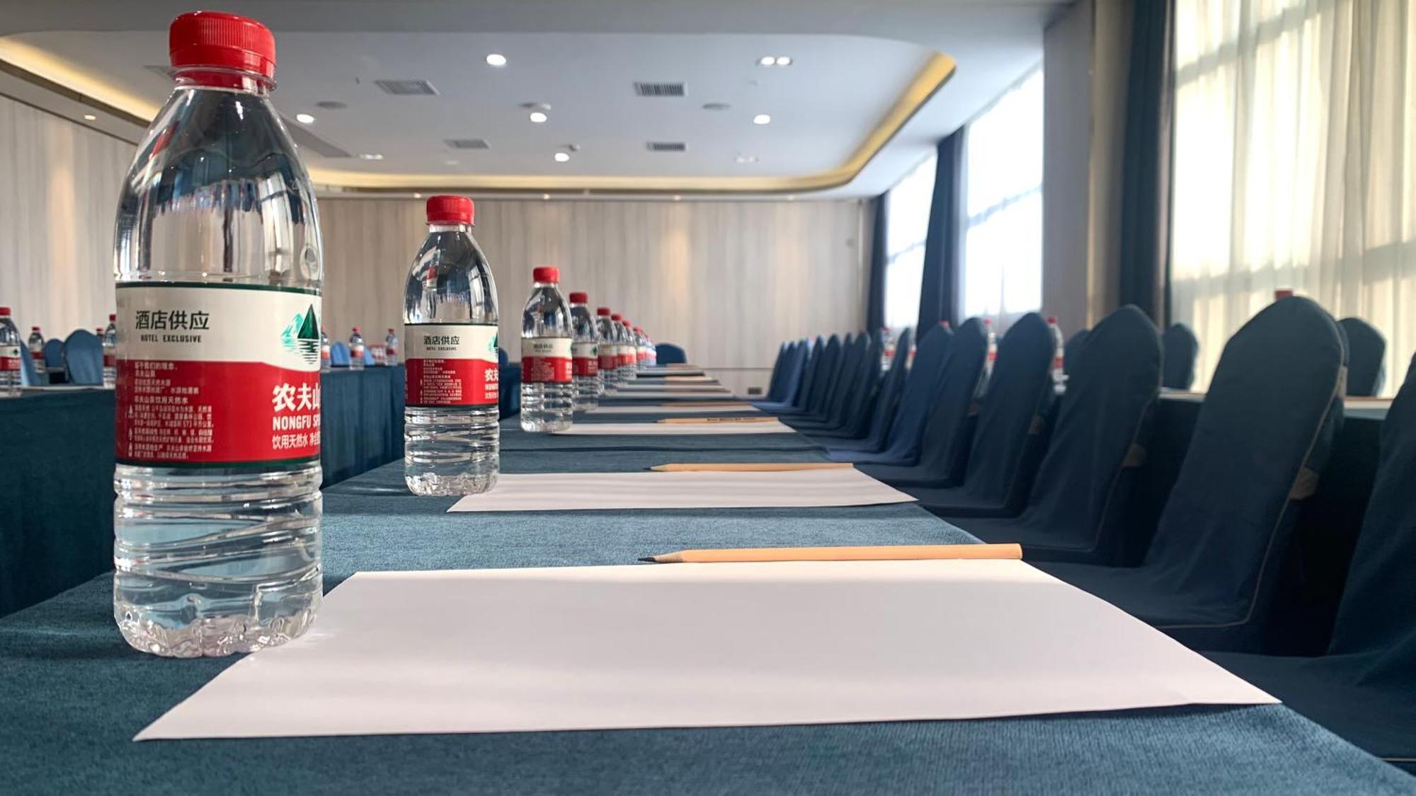 Country Inn&Suites By Radisson, Shanghai Pvg Экстерьер фото